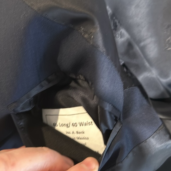 Jos A Bank Signature Gold Suit - New With Tags - Picture 6 of 9